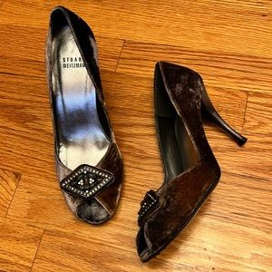 Stuart Weitzman Taupe Ombré Velvet Peep Toe Heels with Jeweled Embellishment